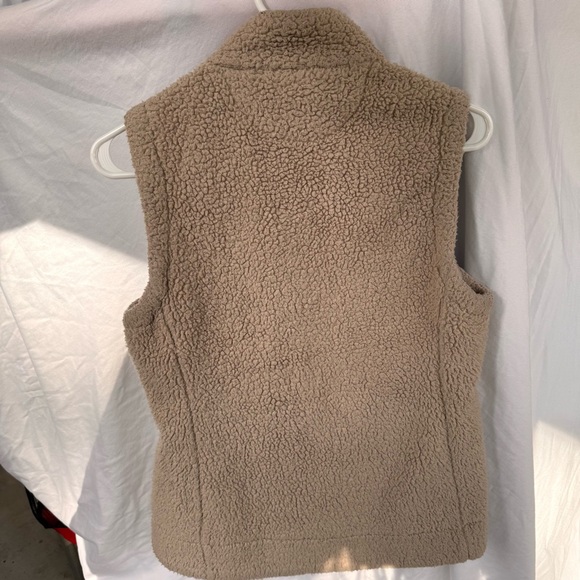 Calvin Klein Women's Beige Sherpa Fleece Vest - Picture 4 of 5